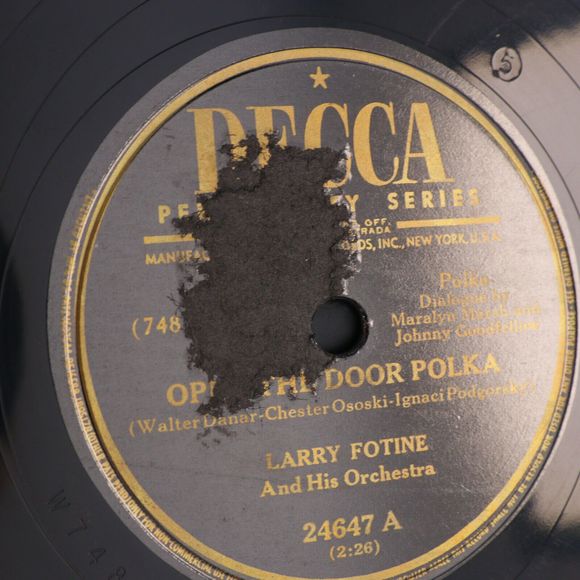 Larry Fotine - Open The Door Polka / St. Bernard Waltz -1949 78 rpm Record 24647 - Picture 9 of 14